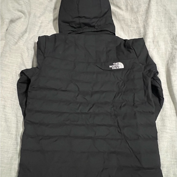 The North Face Charcoal Insulated Jacket - Picture 2 of 4